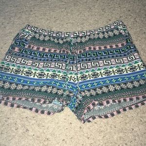 Patterned shorts